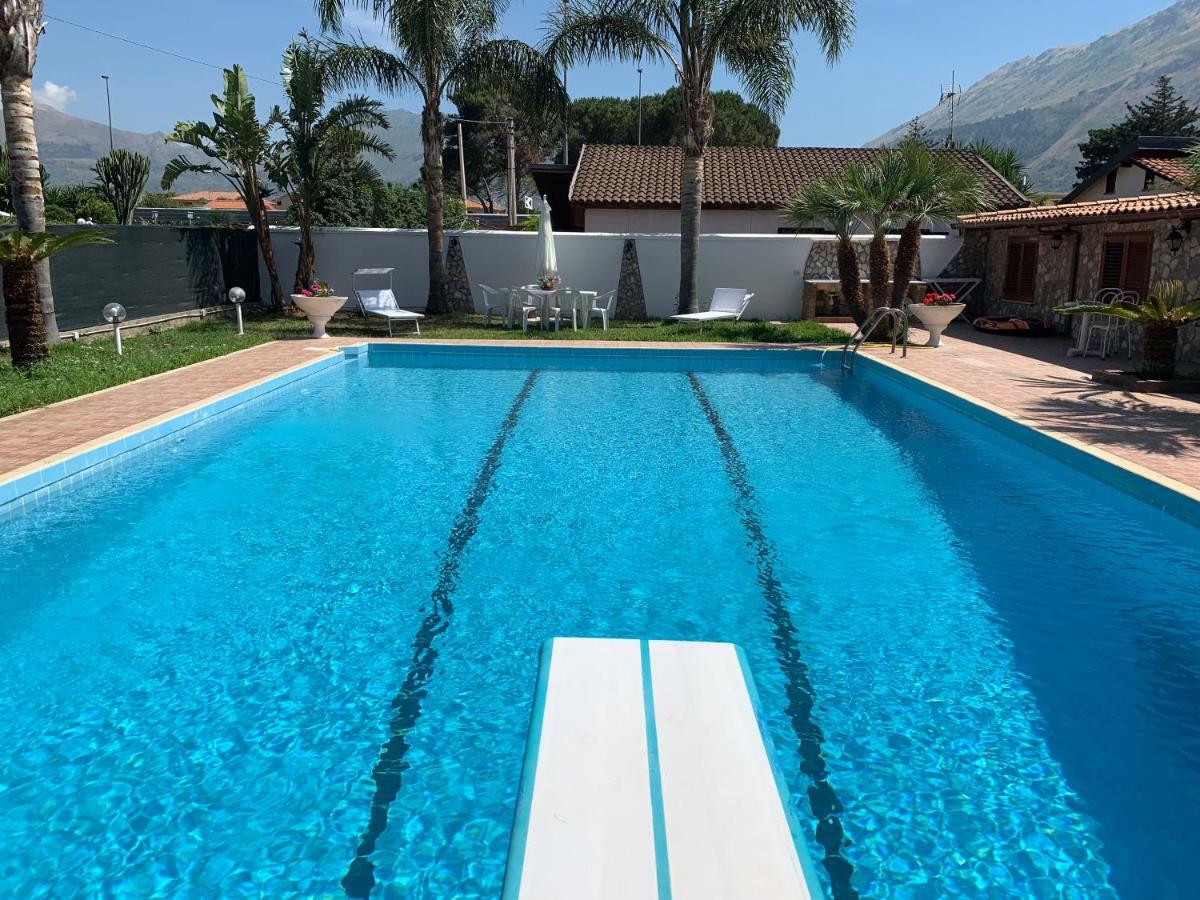 Casa Vacanze Villa Grace Villagrazia Di Carini Екстер'єр фото